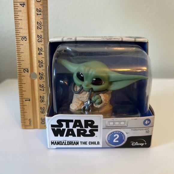 Star Wars Mandalorian The Child Series 2 Bounty Collection #10 BABY YODA - Picture 7 of 8